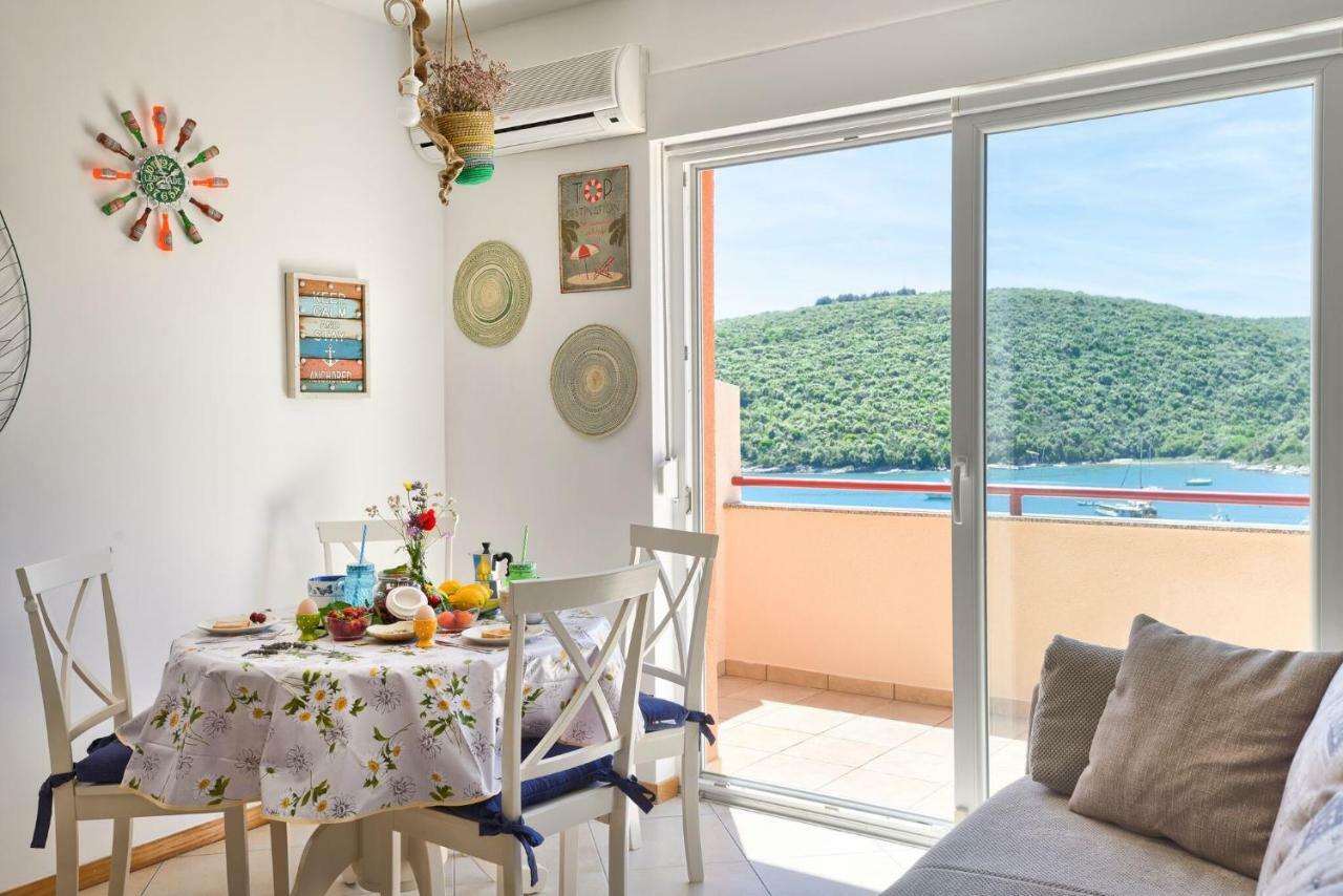 Duboko Plavo Apartment กรินิตซา ภายนอก รูปภาพ
