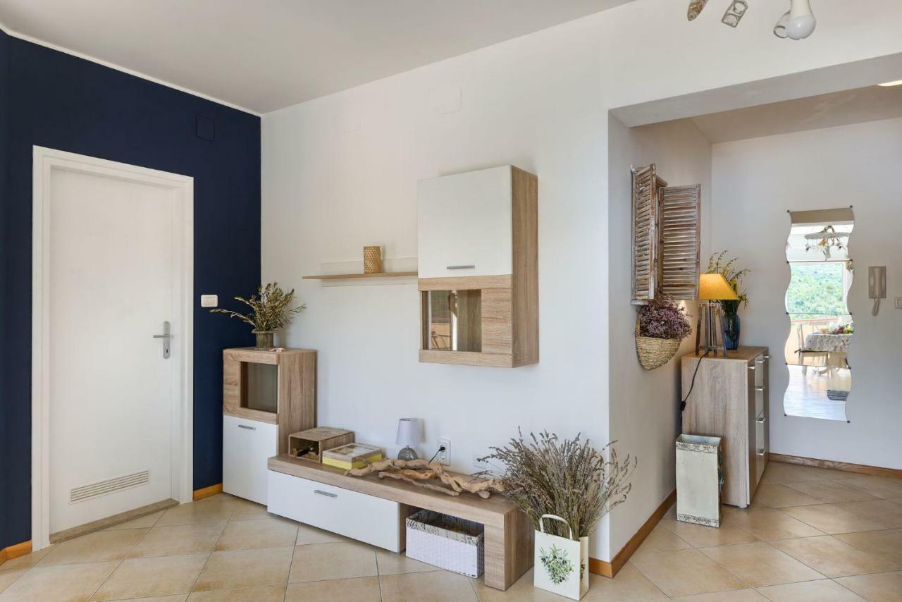 Duboko Plavo Apartment กรินิตซา ภายนอก รูปภาพ